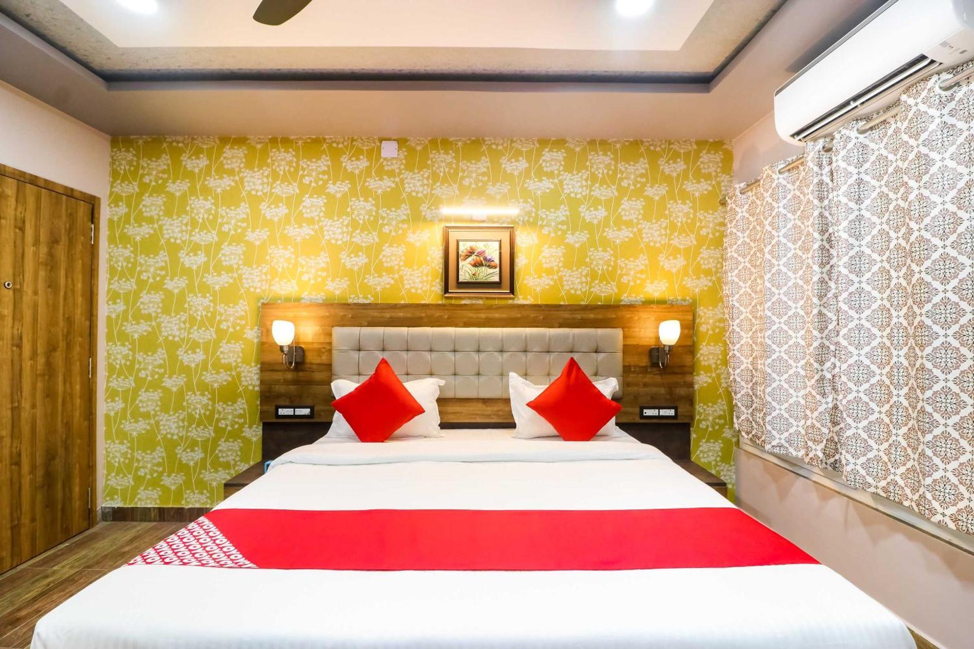 Super Hotel O Padma Manor Brahmapur Exterior photo